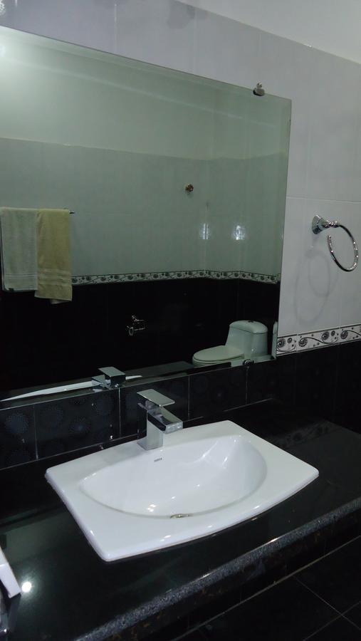 Midway Hotel & Restaurant Sadiqabad المظهر الخارجي الصورة
